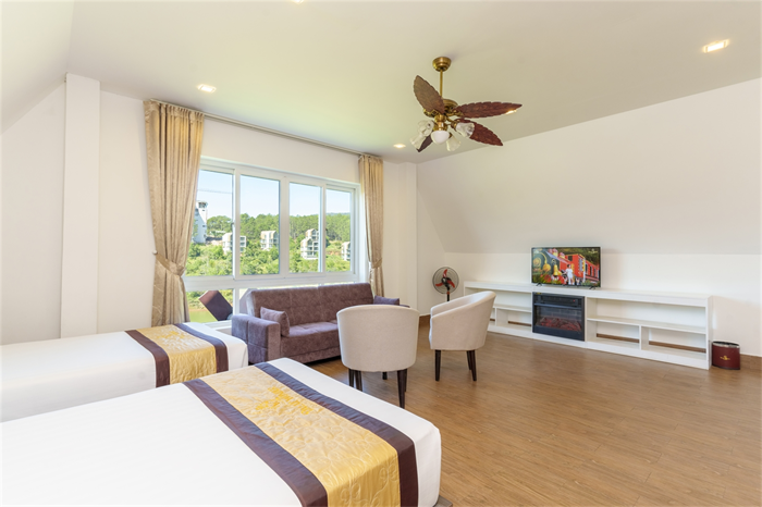 Premier Deluxe Room